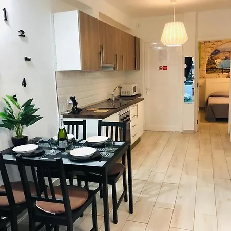 فندق Island Village Tenerife *