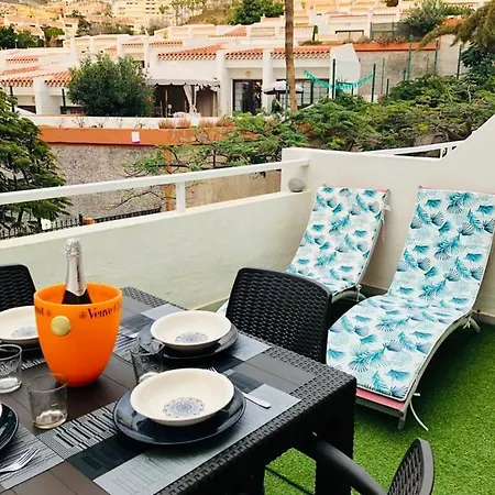 Island Village Tenerife فندق *